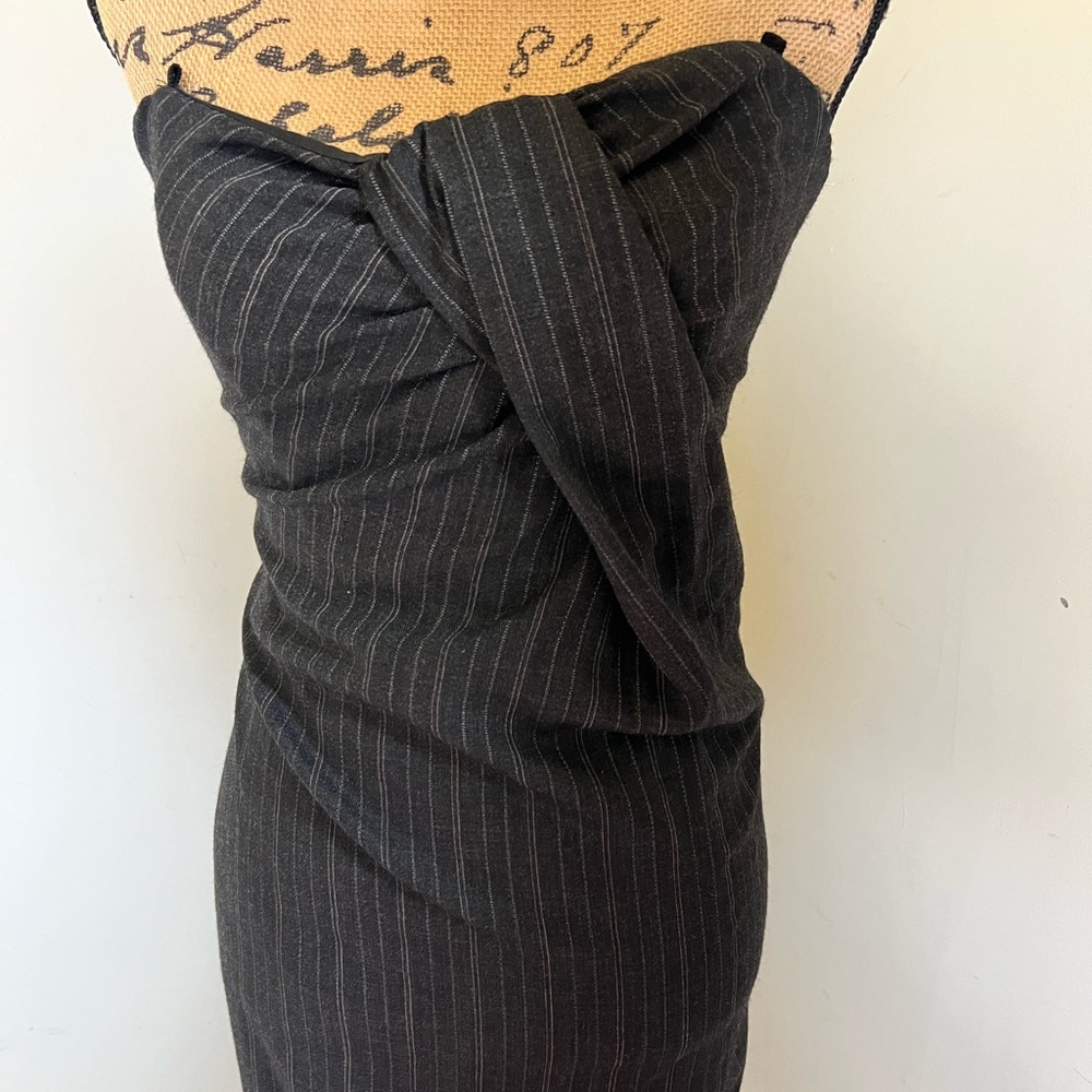 🖤SOLD🖤 Dolce & Gabbana DRESS STRETCH PINSTRIPE BUILTIN CORSET size 40 US 4 - Picture 5 of 16